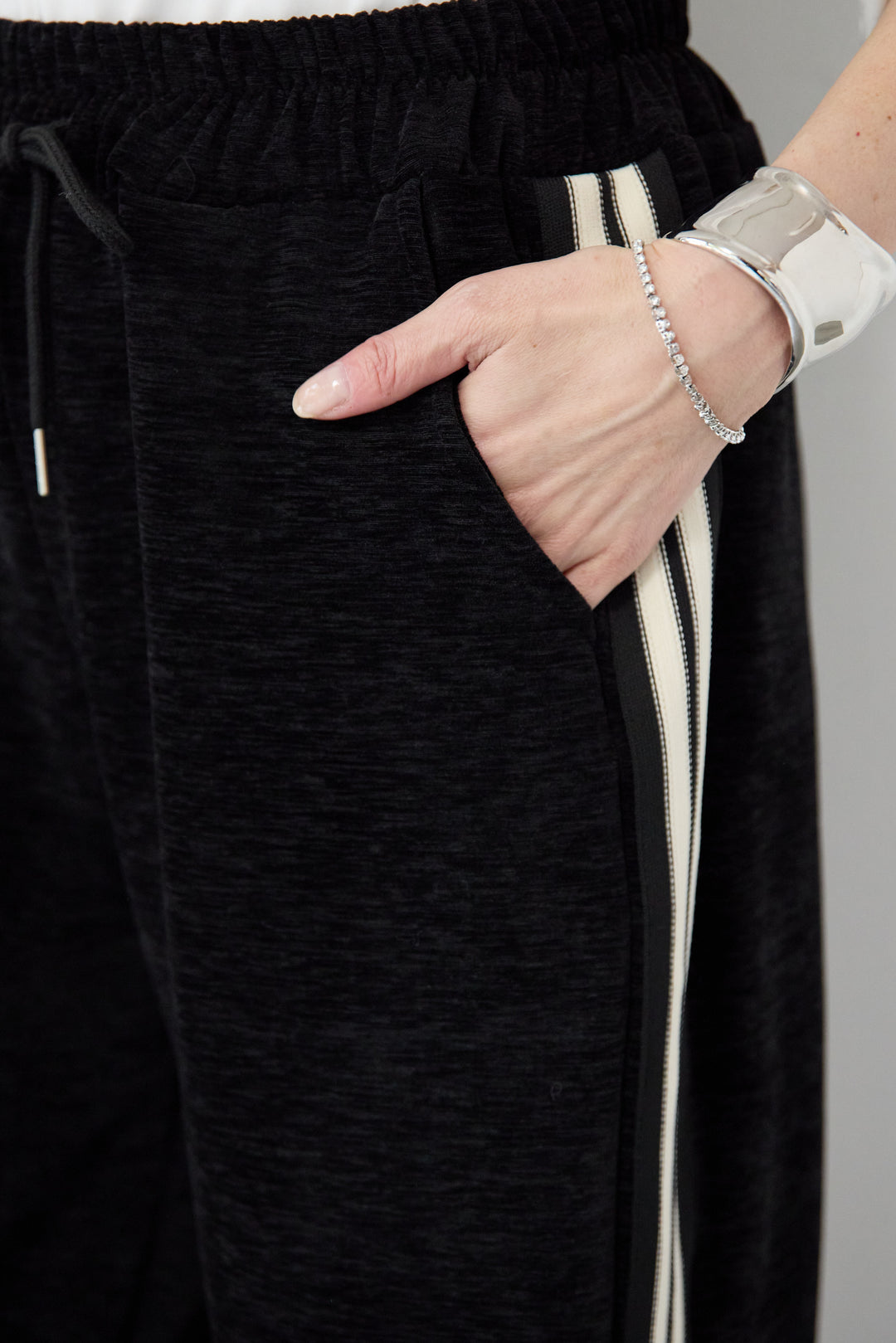 [SET]リブタートルショートベスト+ベロアタッチ サイドラインパンツ(2set)