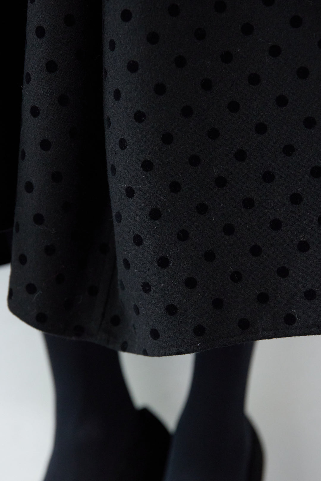 フロッキードット フレアジャンパースカート