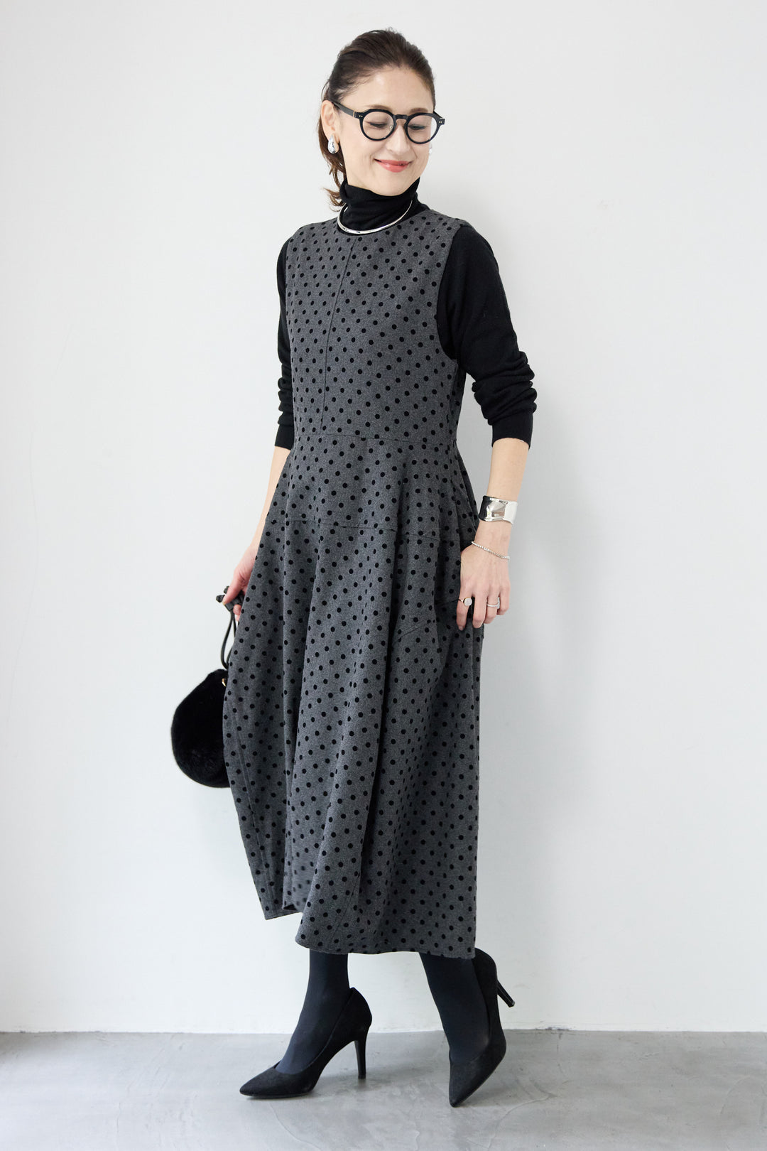 [SET]カシミヤ混 ハイネックニット+フロッキードット フレアジャンパースカート(2set)