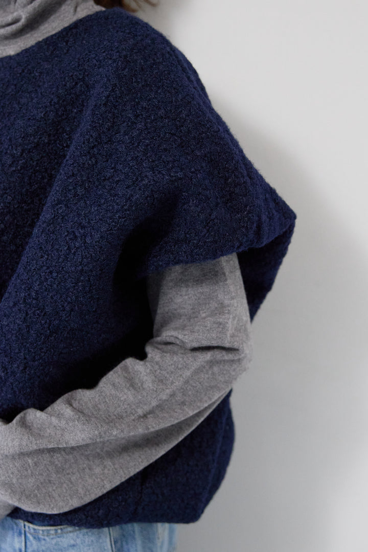 ブークレバルーントップス