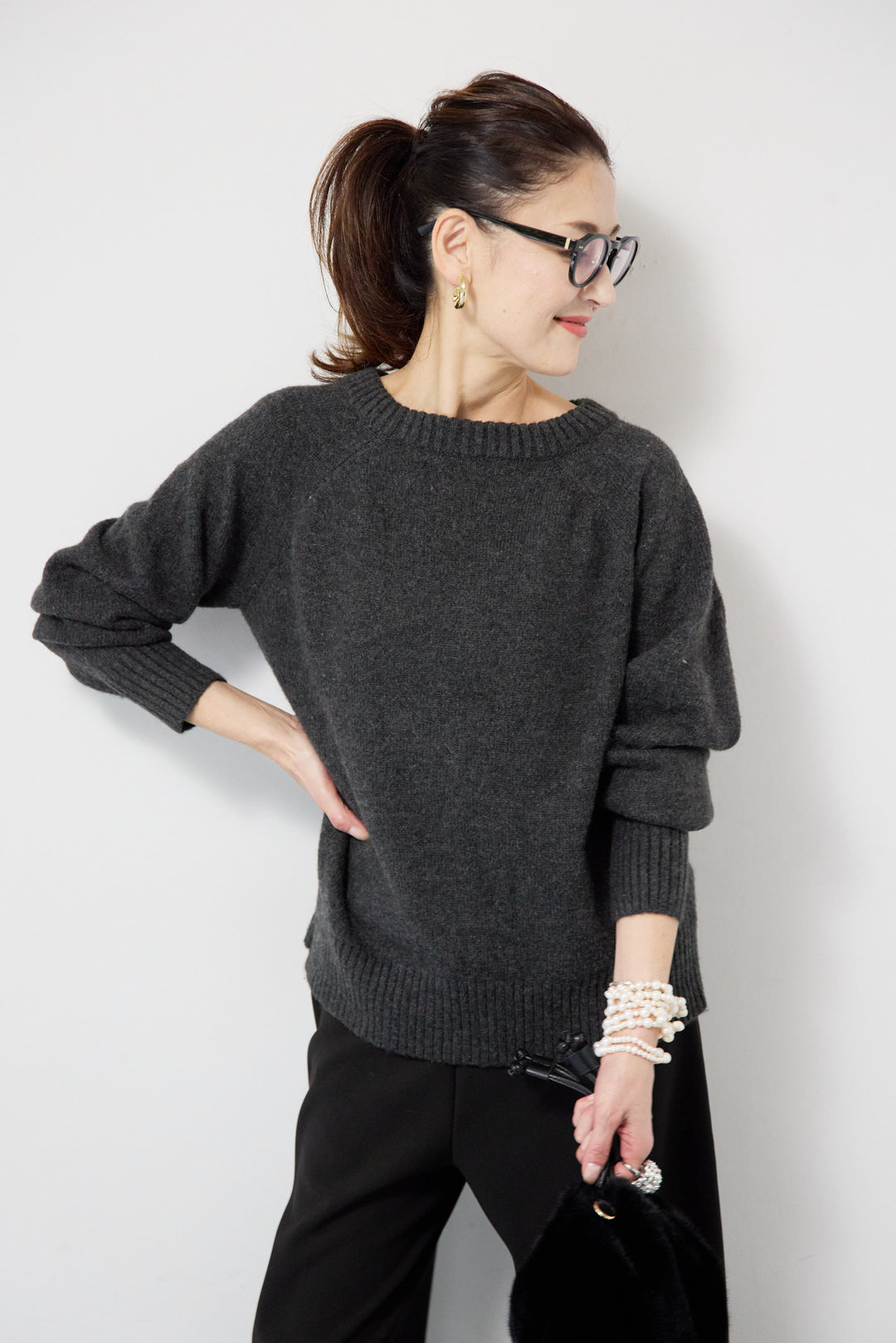 バックシャンリボンデザインニット