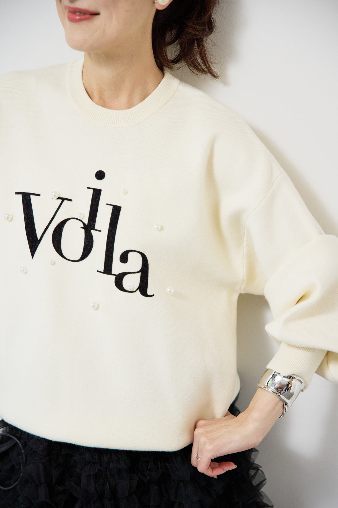 パール+ロゴニットトップス