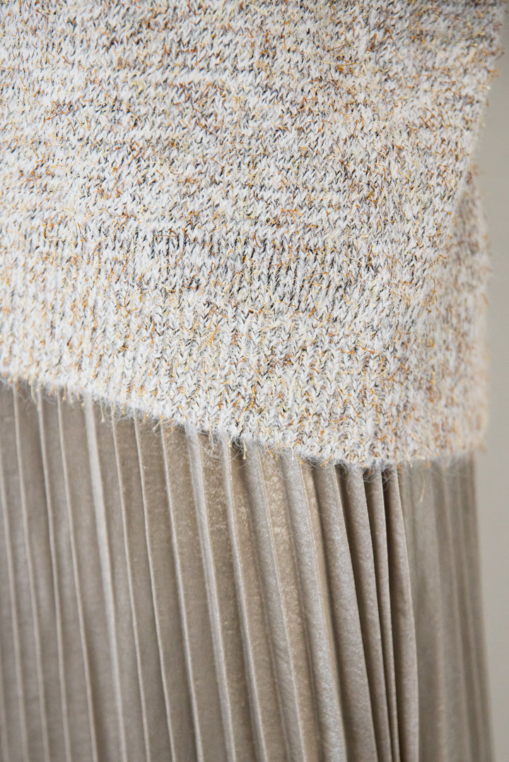 ひげネップヤーンニットプルオーバー