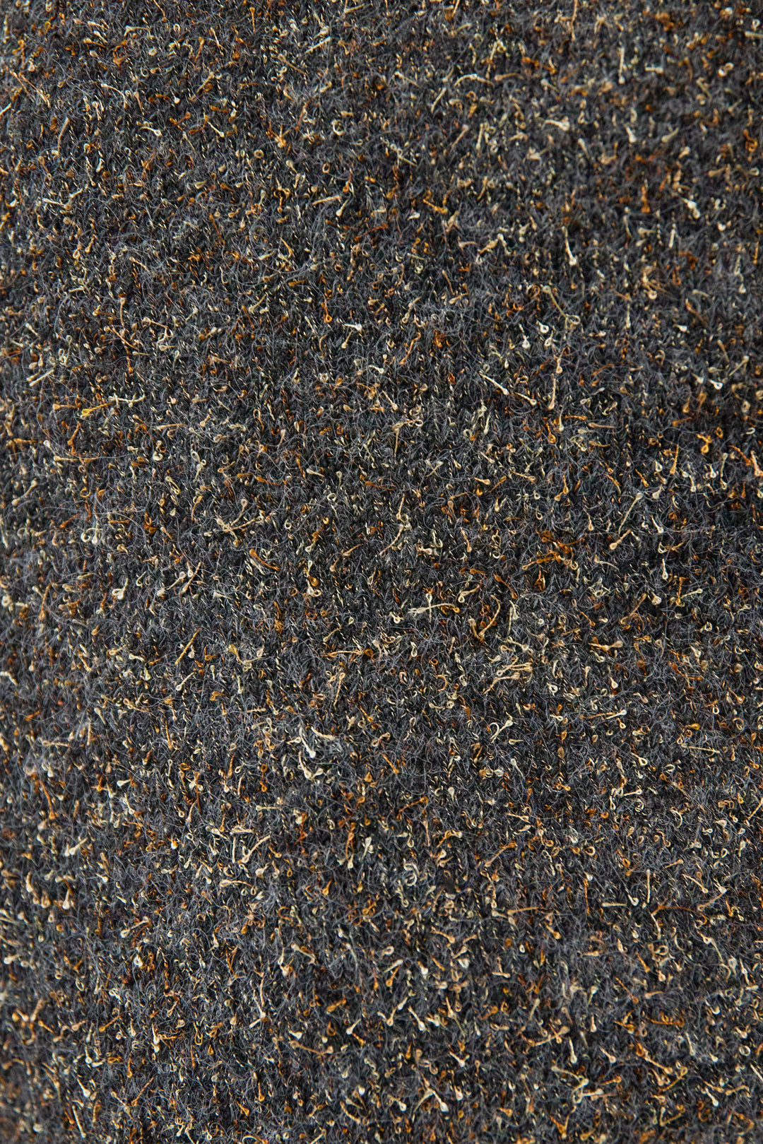 ひげネップヤーンニットプルオーバー