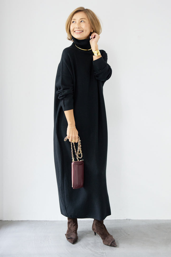 ソフトタッチタートルニットワンピース