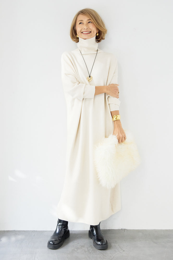 ソフトタッチタートルニットワンピース