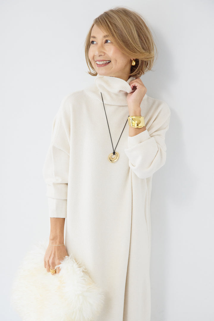 ソフトタッチタートルニットワンピース