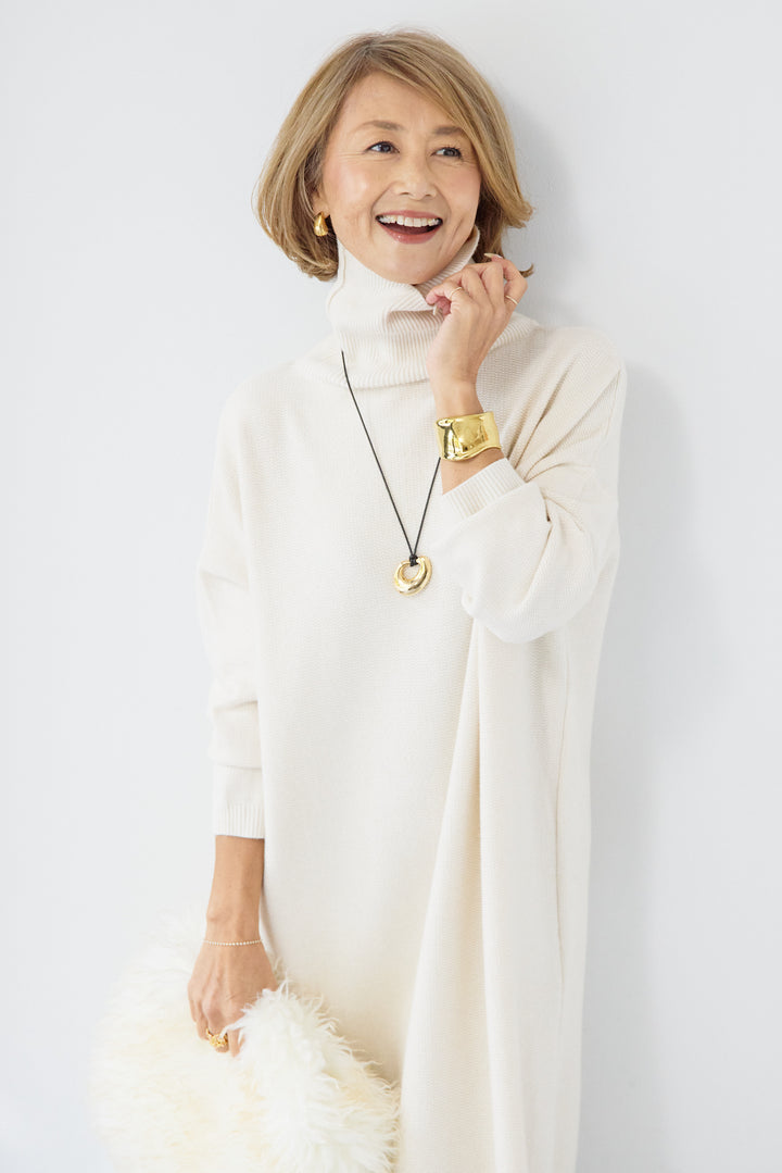 ソフトタッチタートルニットワンピース