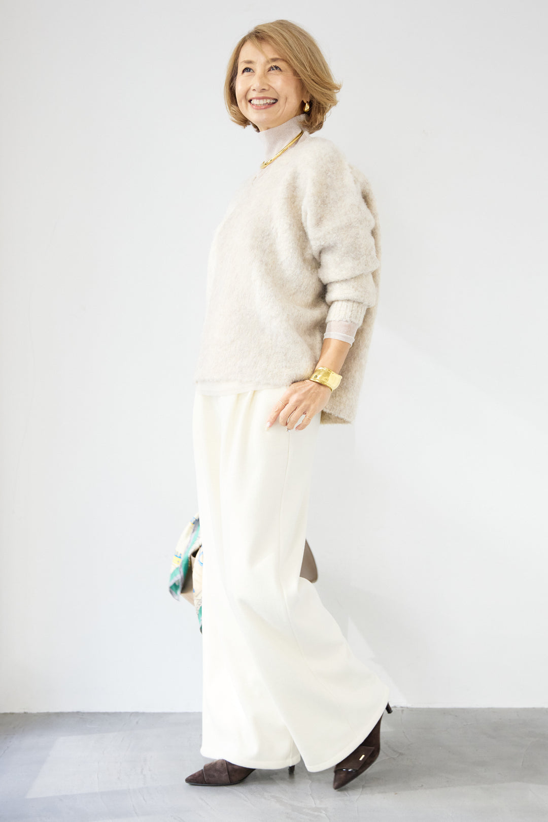 [SET]ヘアリーブークレVネックニット+裏起毛イージーワイドパンツ(2set)