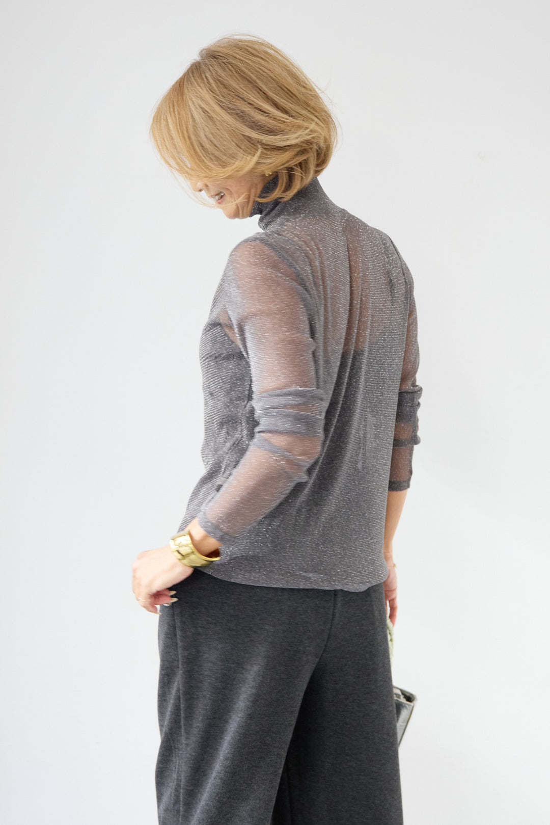 ラメシアー ハイネックトップス