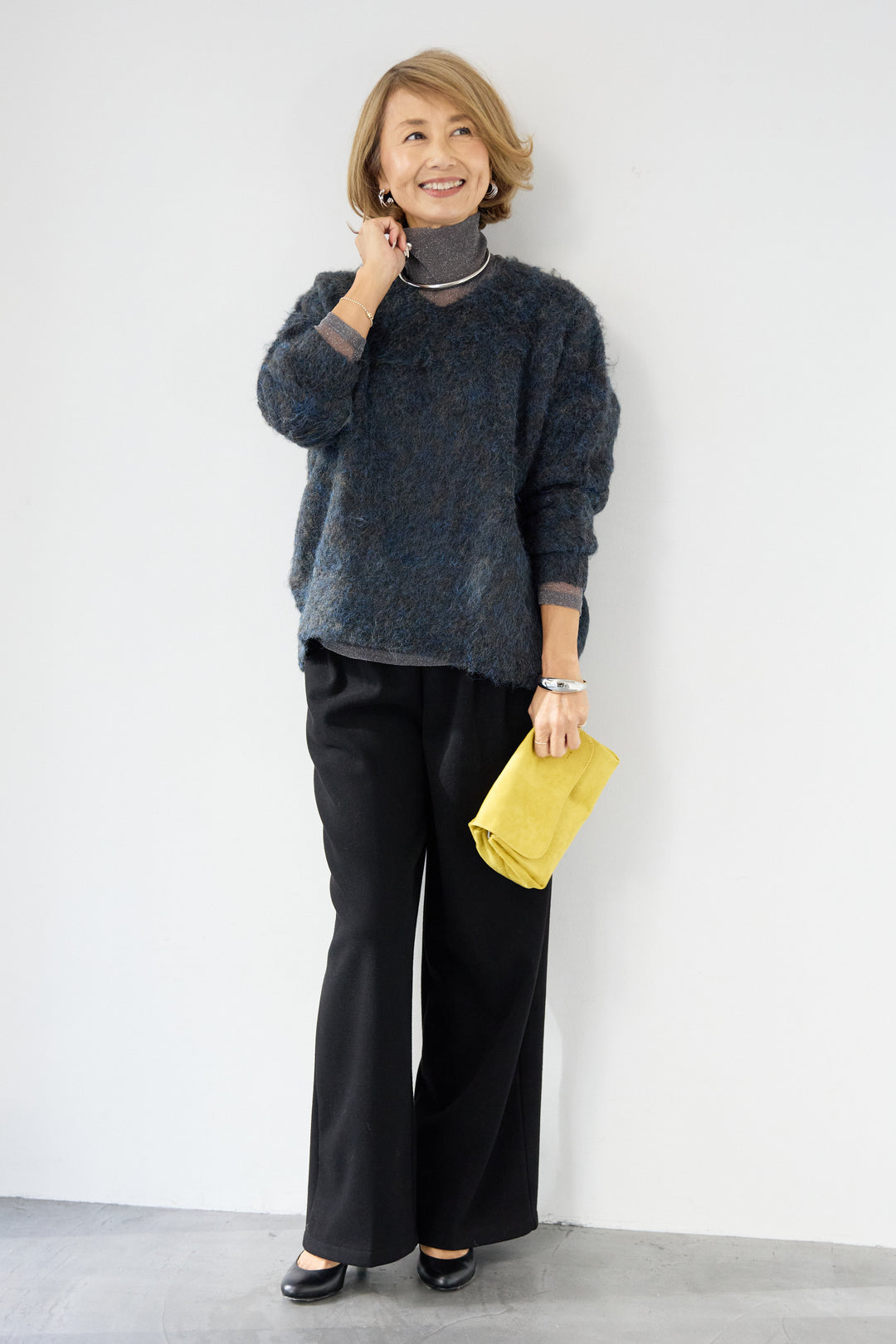 [SET]ヘアリーブークレVネックニット+裏起毛イージーワイドパンツ(2set)