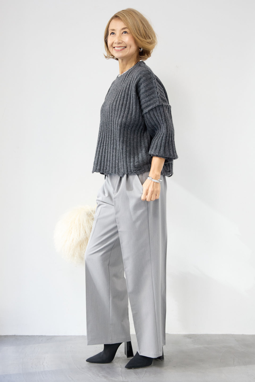 [SET]ダメージデザインニット+センタープレスタックパンツ(2set)