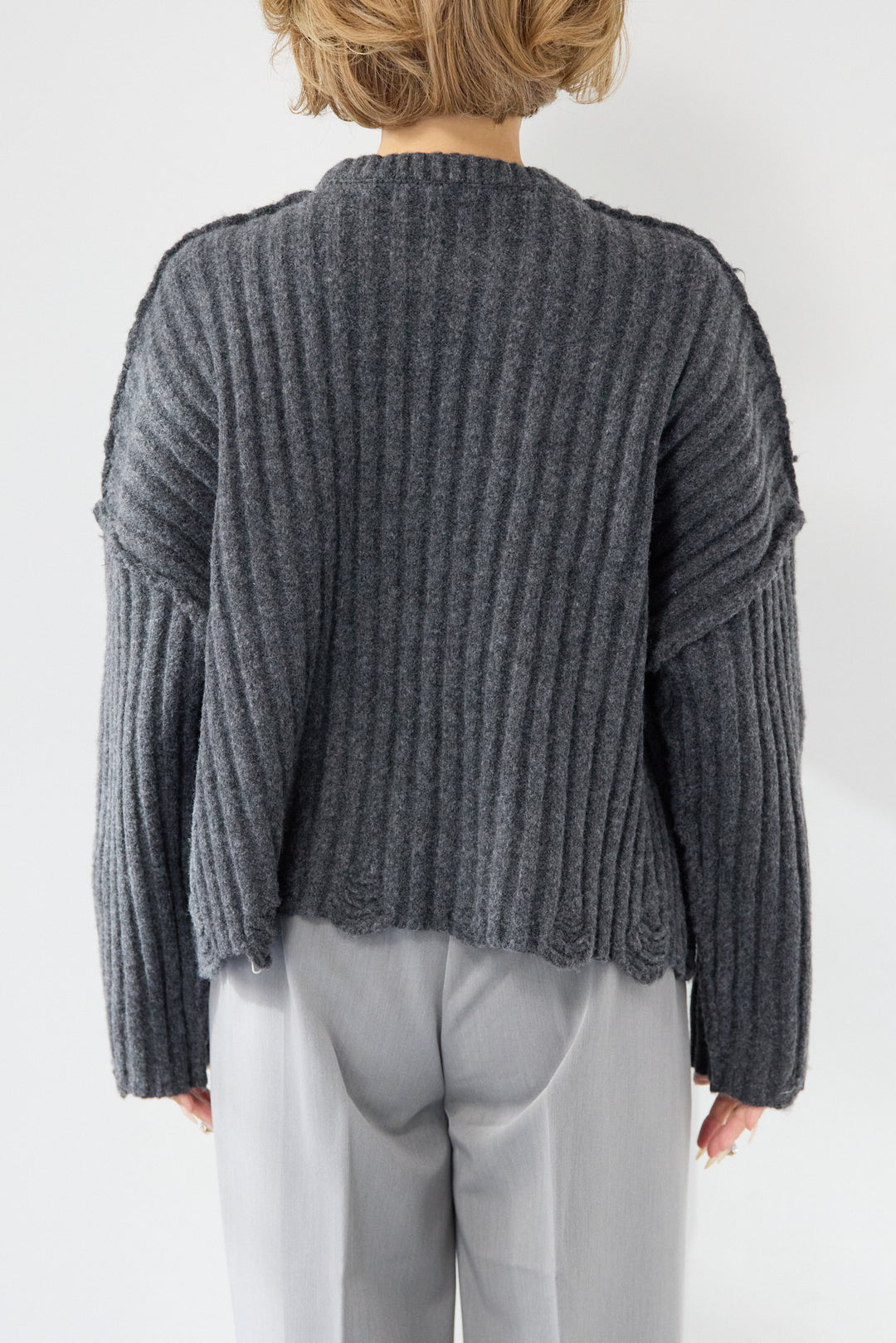 ダメージデザインニット