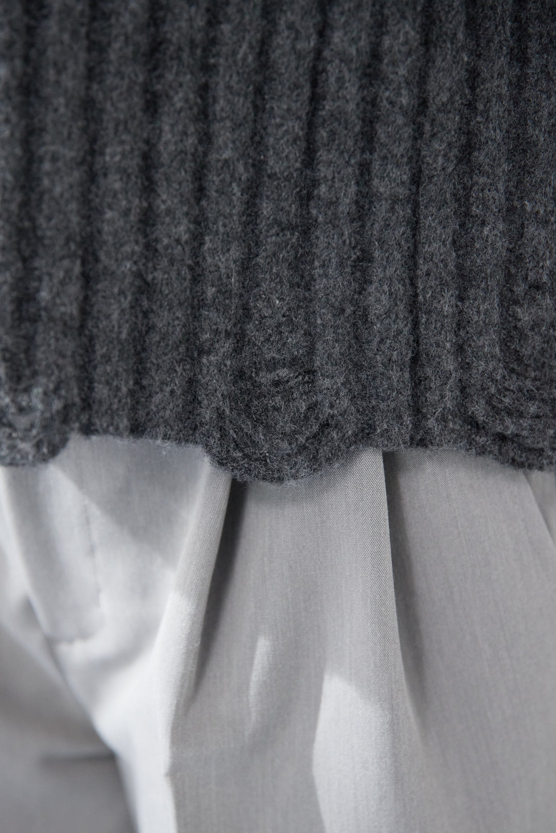 ダメージデザインニット