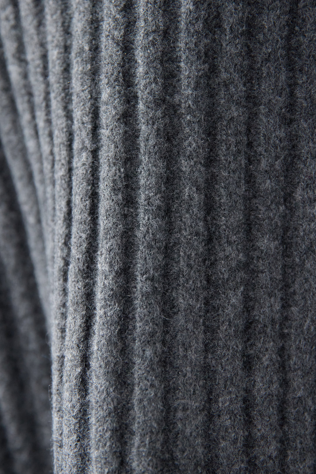 ダメージデザインニット