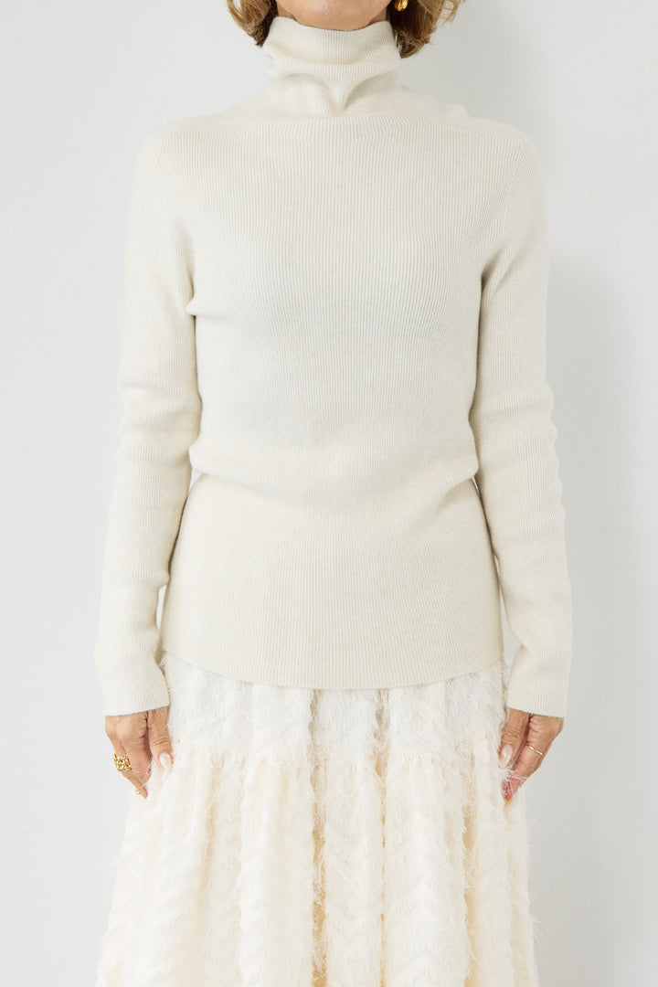 ホールガーメントタートルリブニット