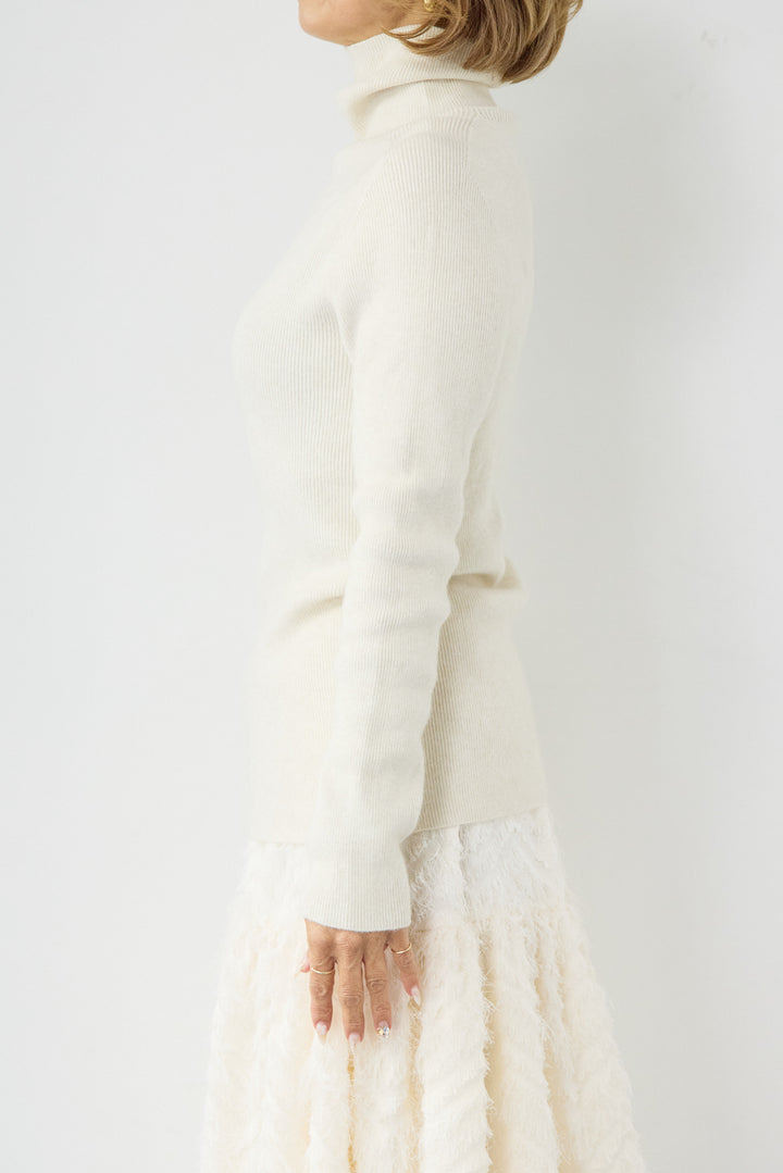 ホールガーメントタートルリブニット