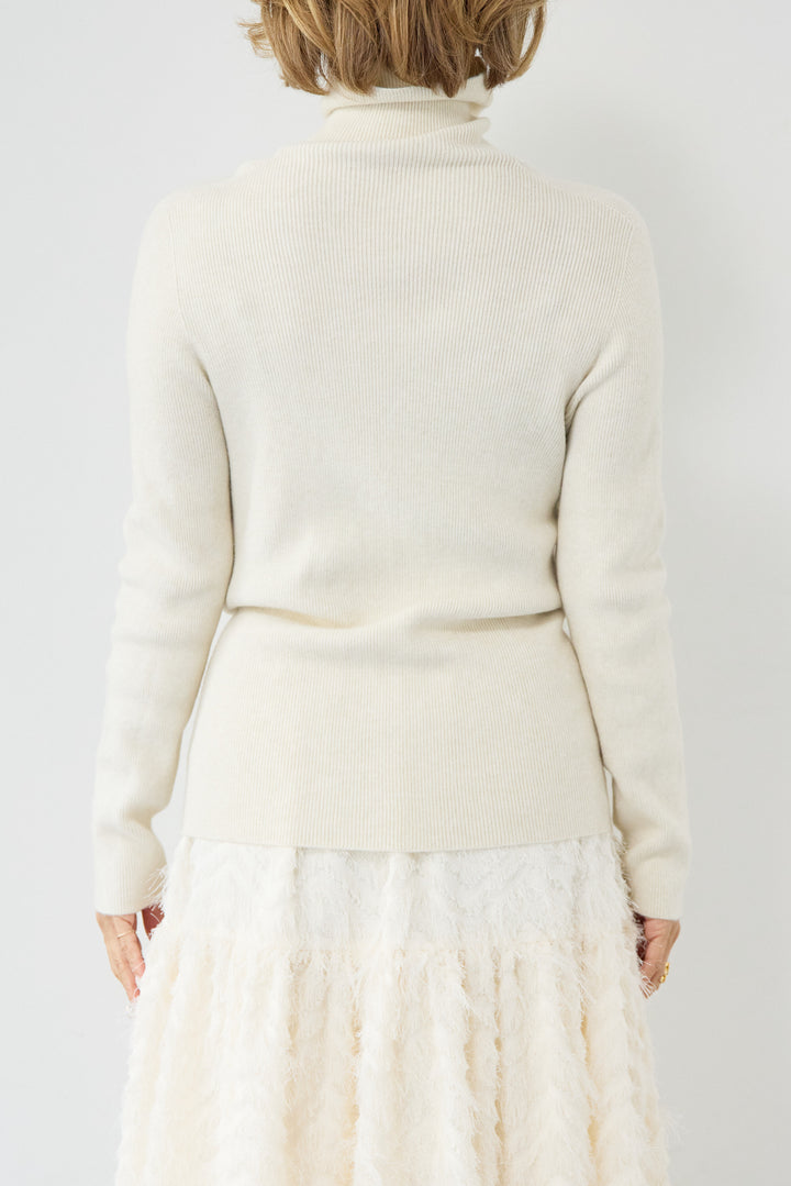 ホールガーメントタートルリブニット