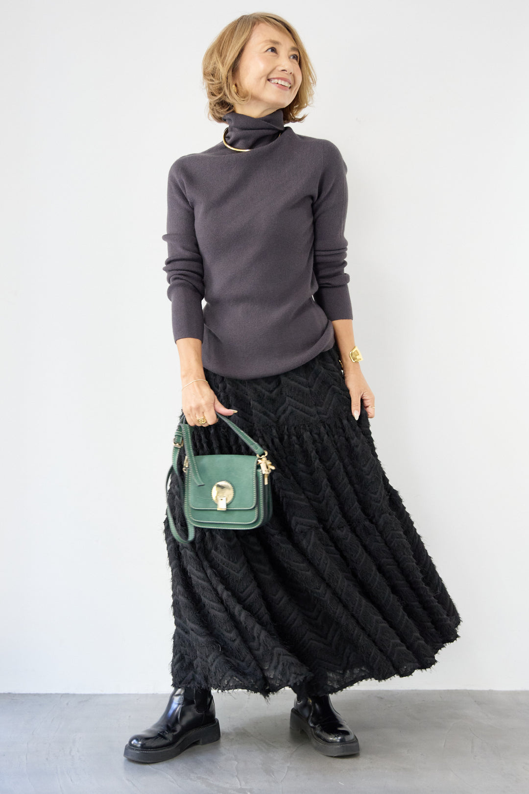 ホールガーメントタートルリブニット