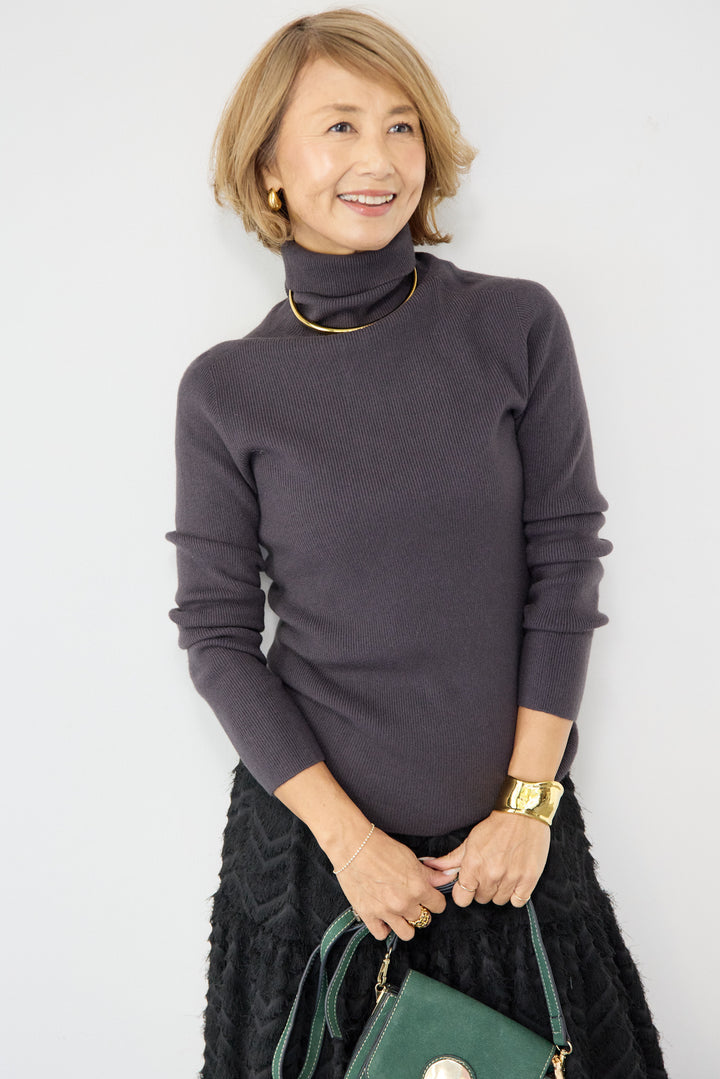 ホールガーメントタートルリブニット