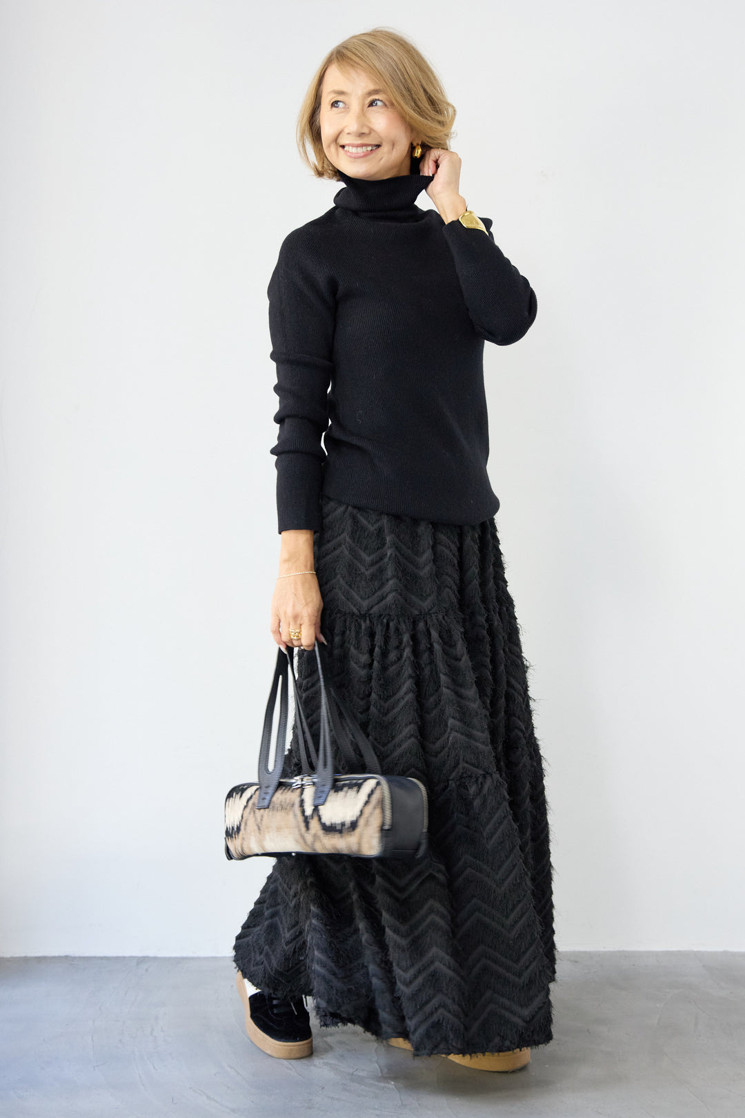 ホールガーメントタートルリブニット