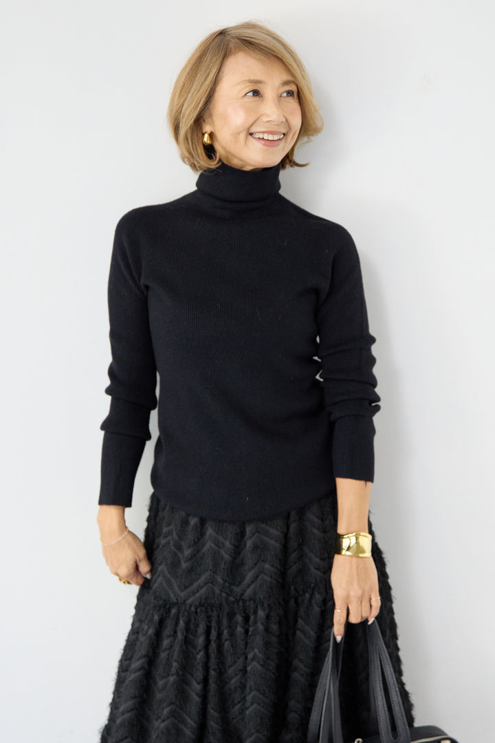 ホールガーメントタートルリブニット