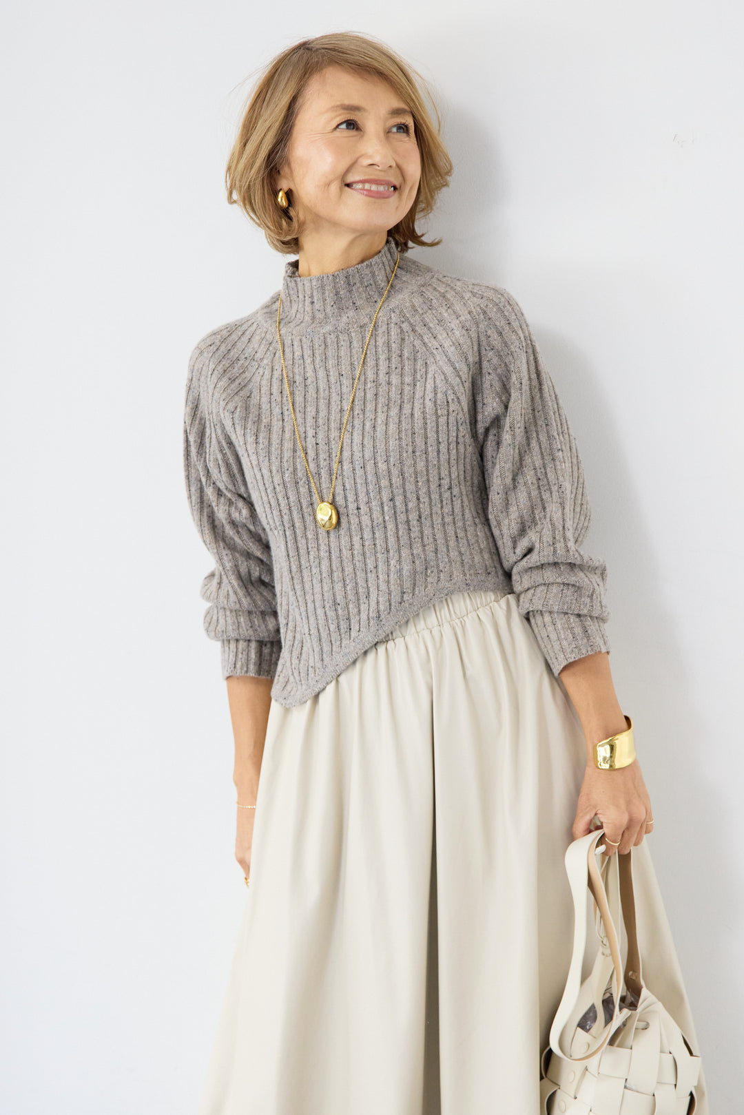 ミックスカラーアシメヘムリブニット