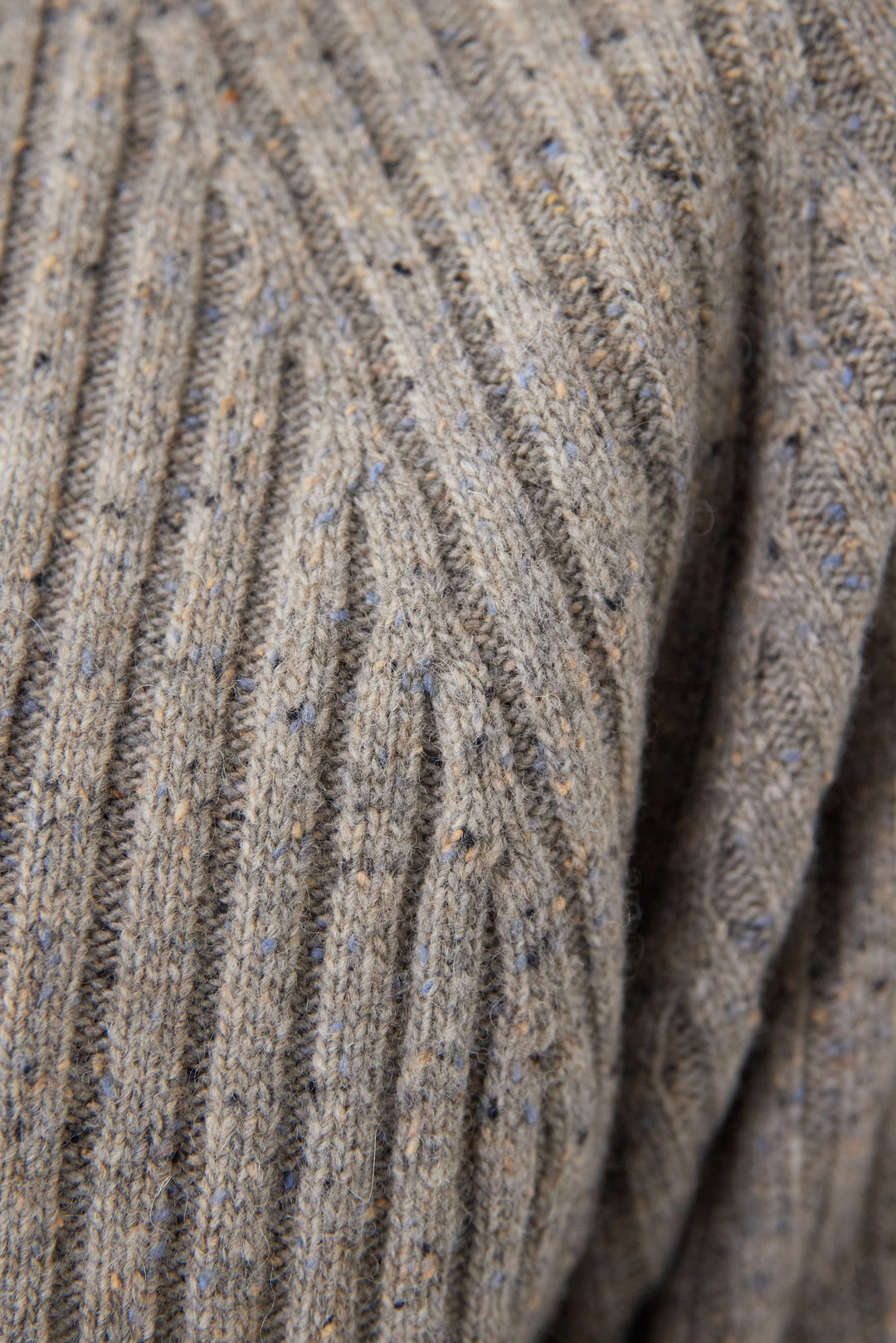 ミックスカラーアシメヘムリブニット