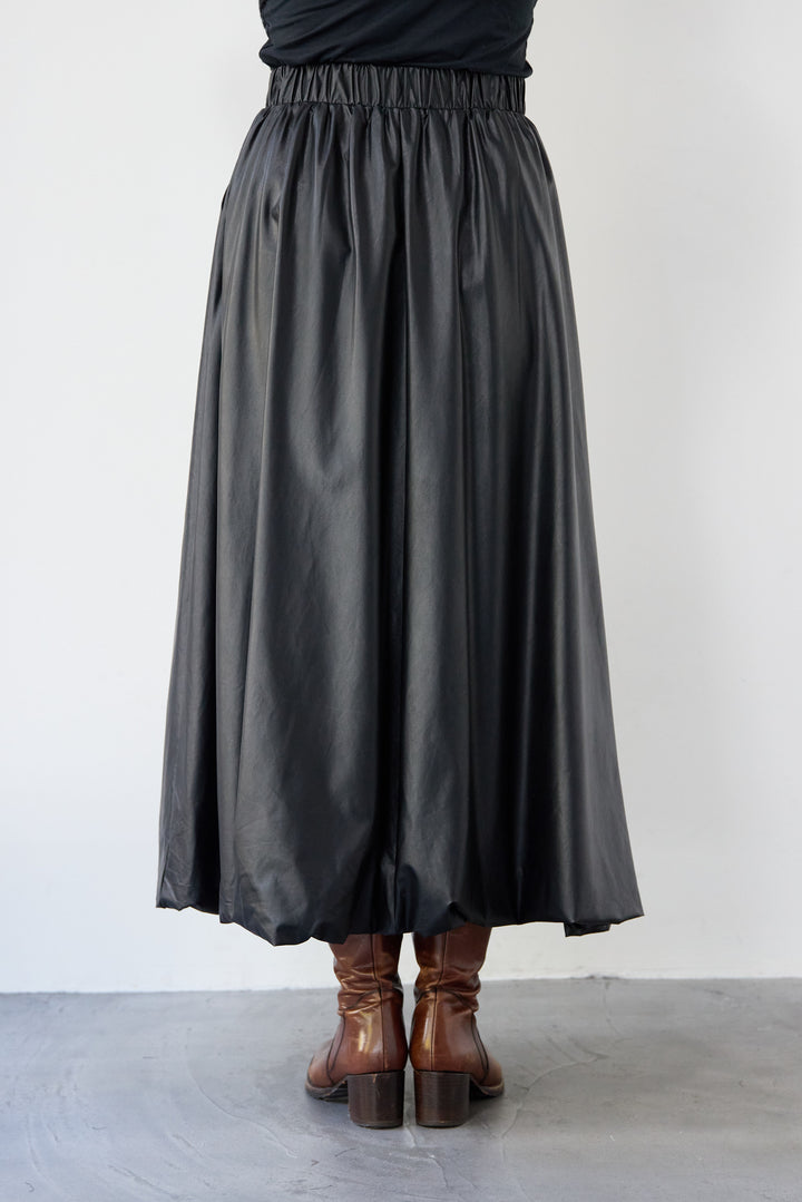 バルーンエコレザースカート