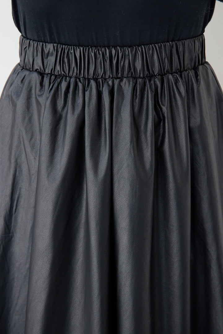 バルーンエコレザースカート