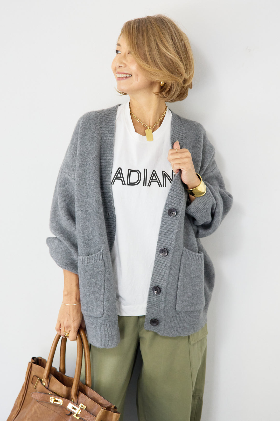 Vネックワイドカーディガン