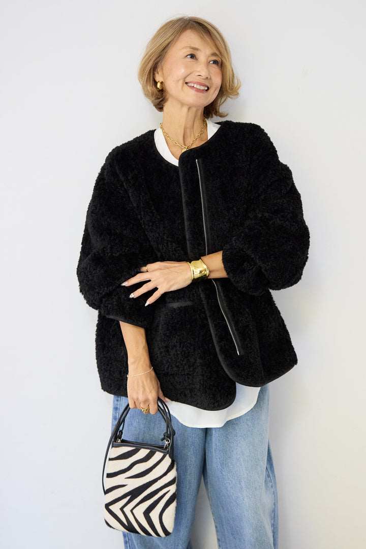 リバーシブルボアコート