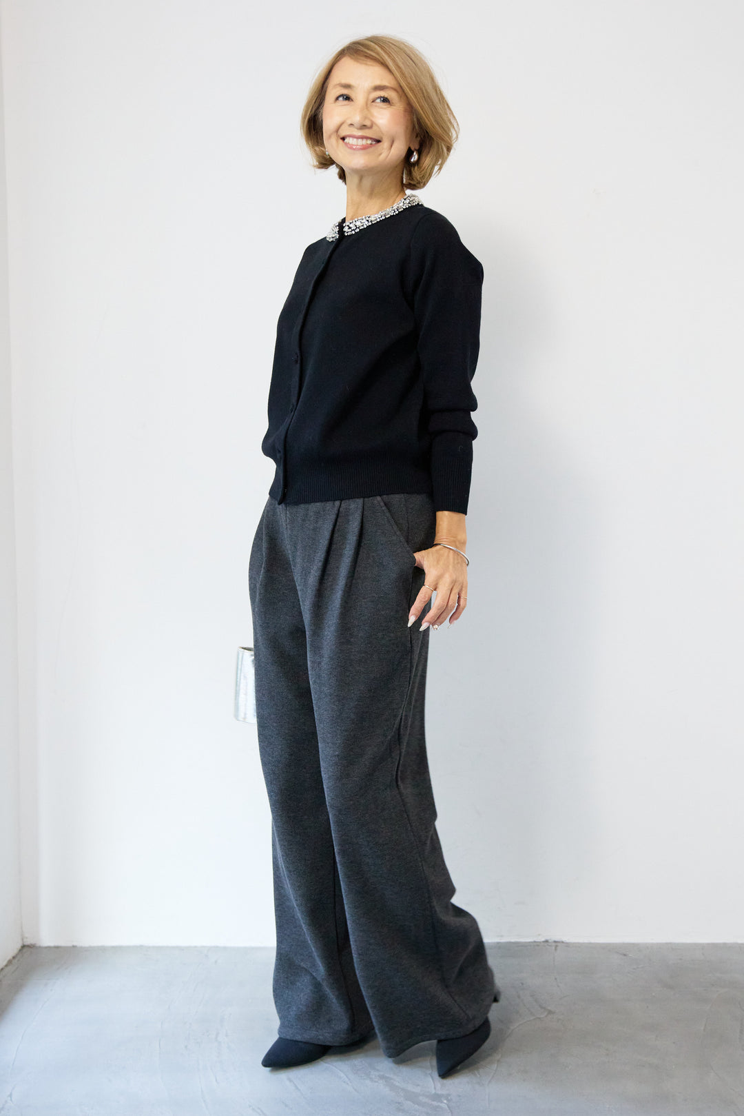 シルク混ビジューカーディガン