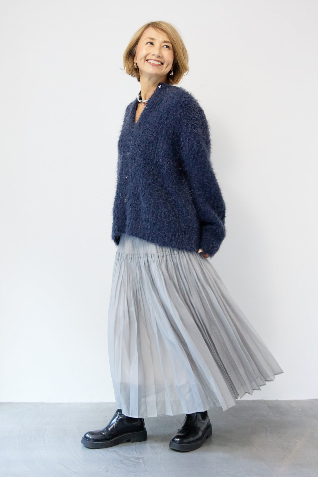 クルーネックシャギーカーディガン