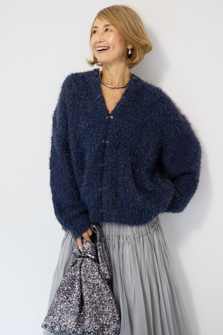 クルーネックシャギーカーディガン