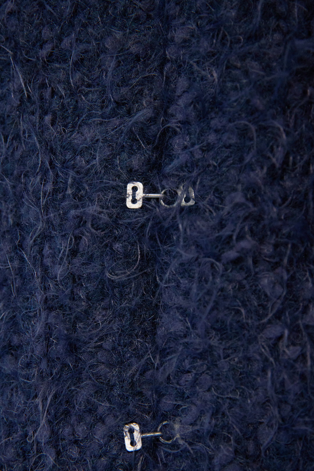 クルーネックシャギーカーディガン