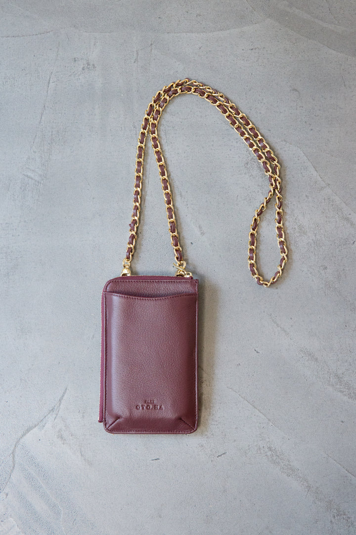 100% cowhide hands-free bag chainstrap collaboration with Reiko Abe 