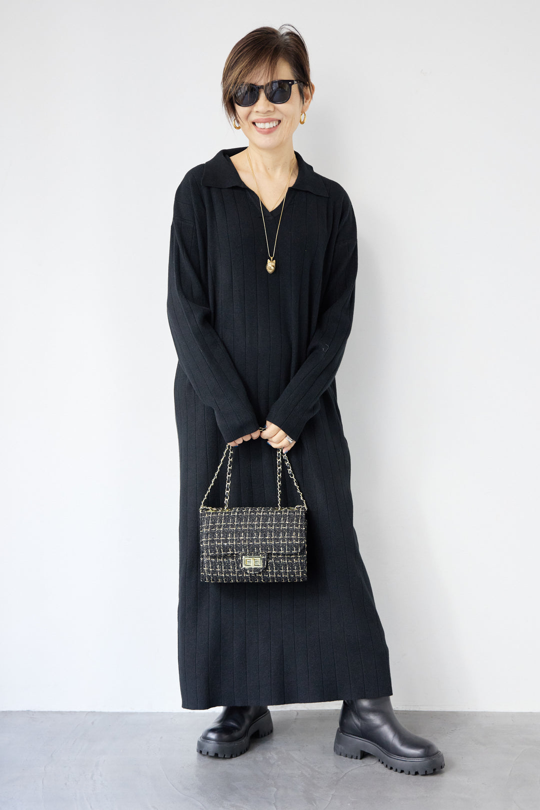 襟付きニットワンピース