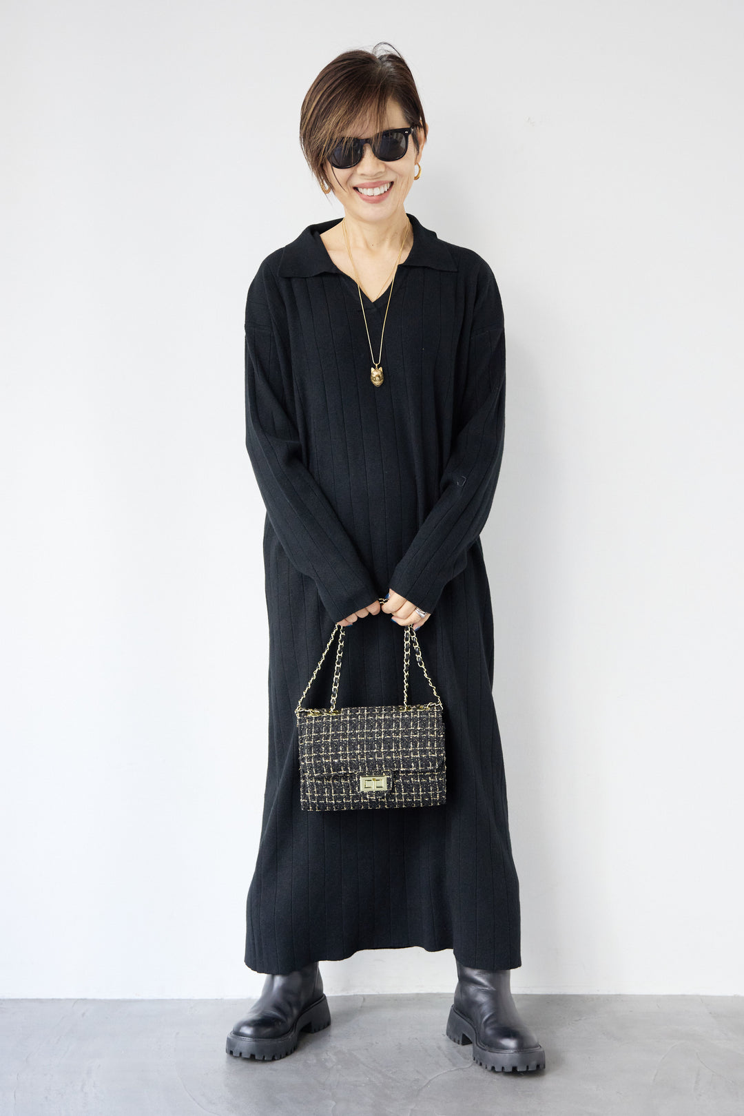 襟付きニットワンピース