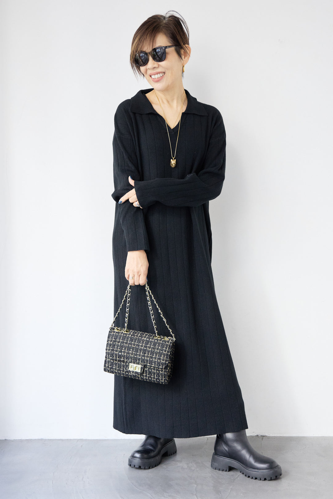 襟付きニットワンピース