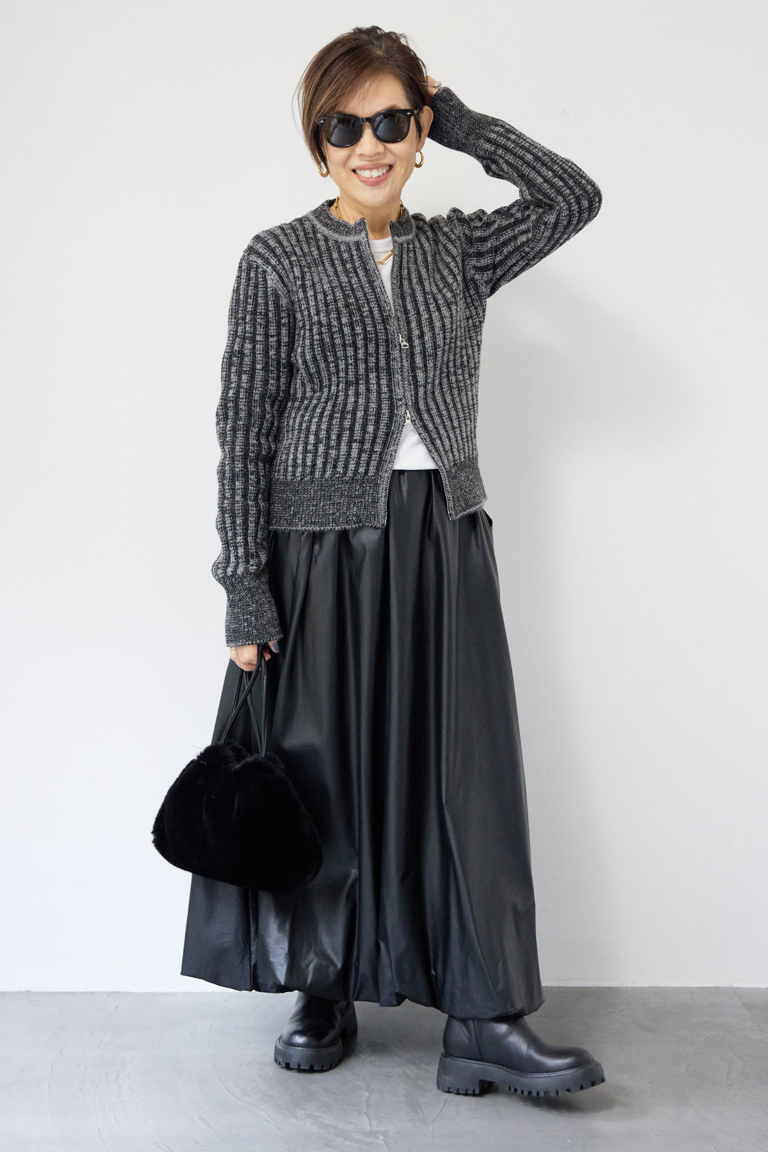 ウール混リブニットジップカーディガン