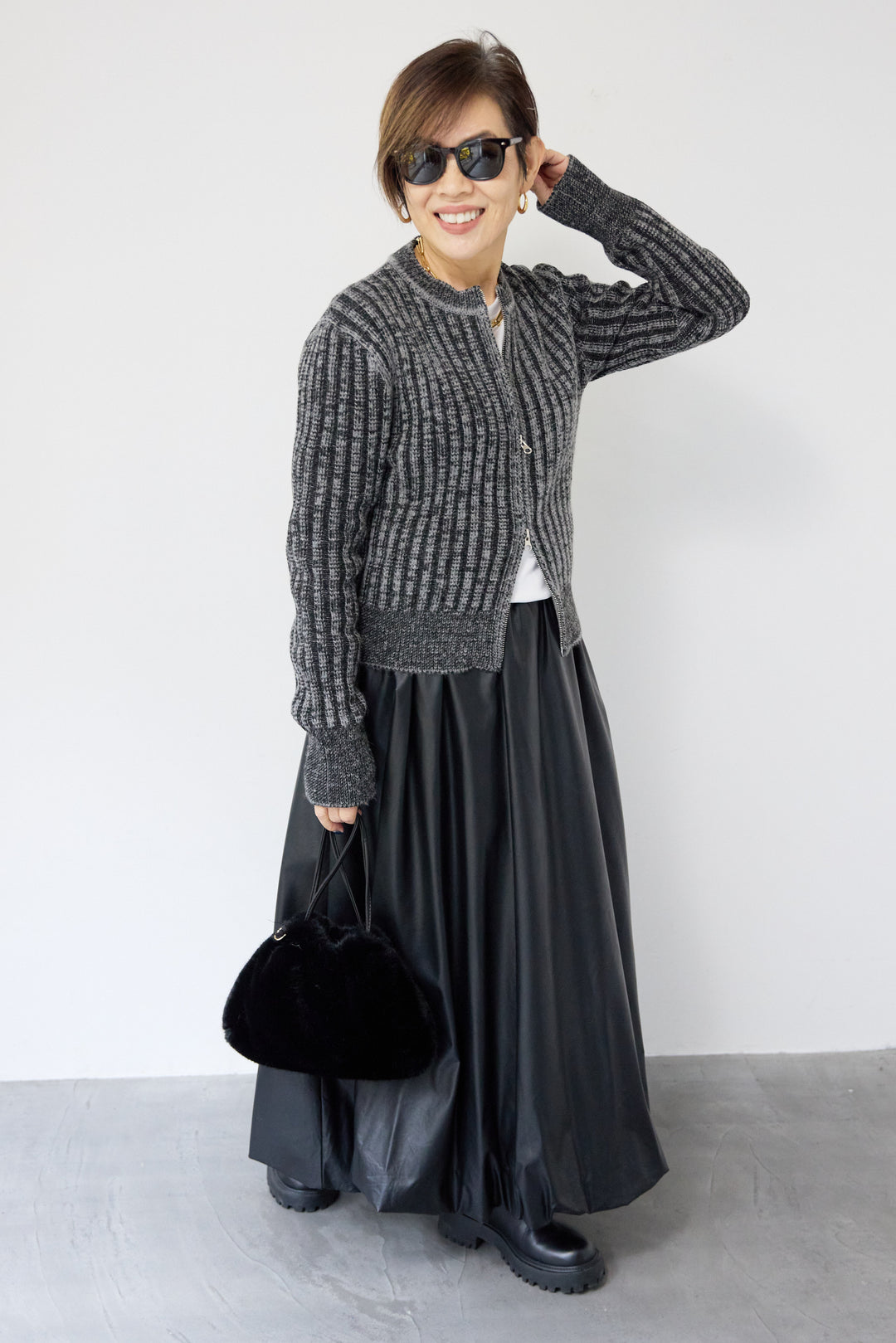 ウール混リブニットジップカーディガン