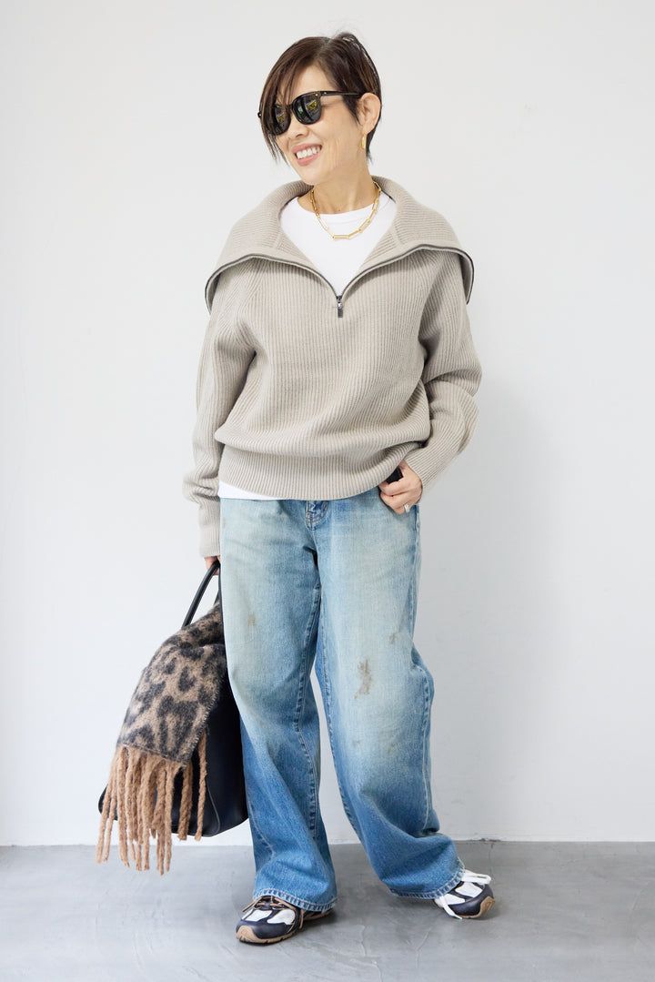 ビックカラーハーフジップニット