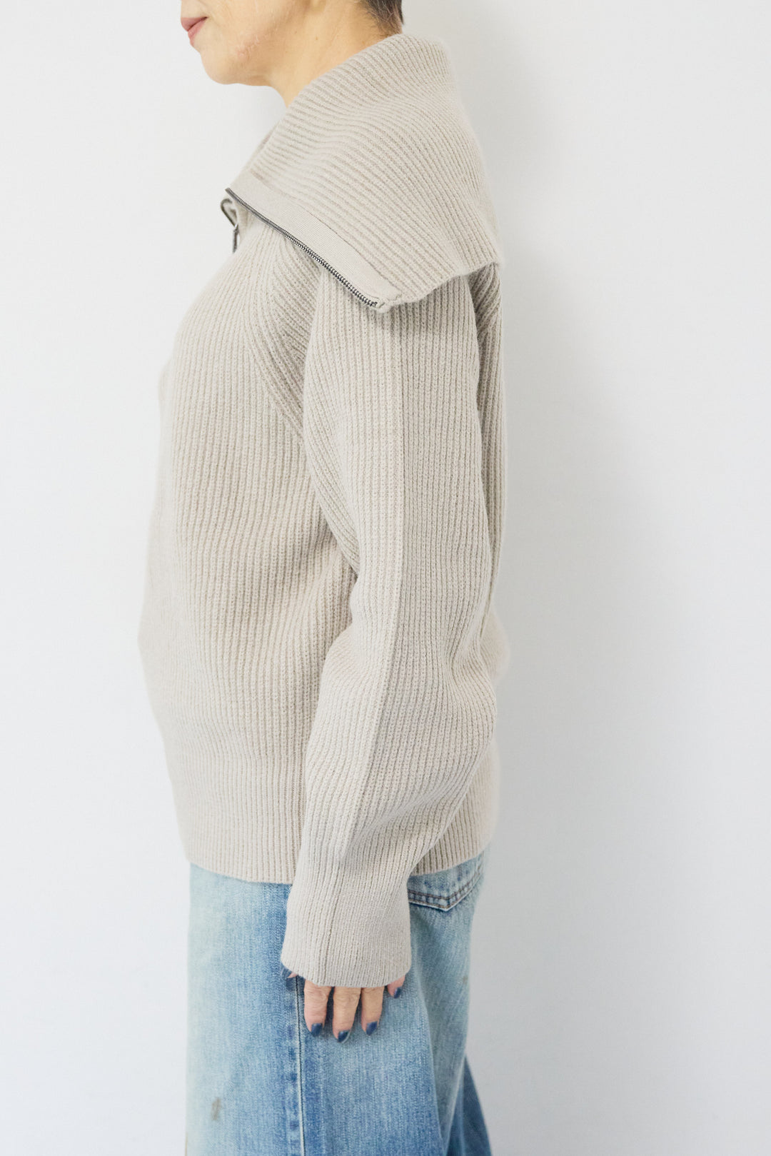 ビックカラーハーフジップニット