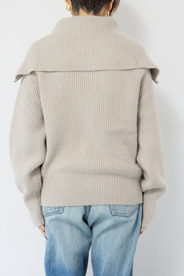 ビックカラーハーフジップニット