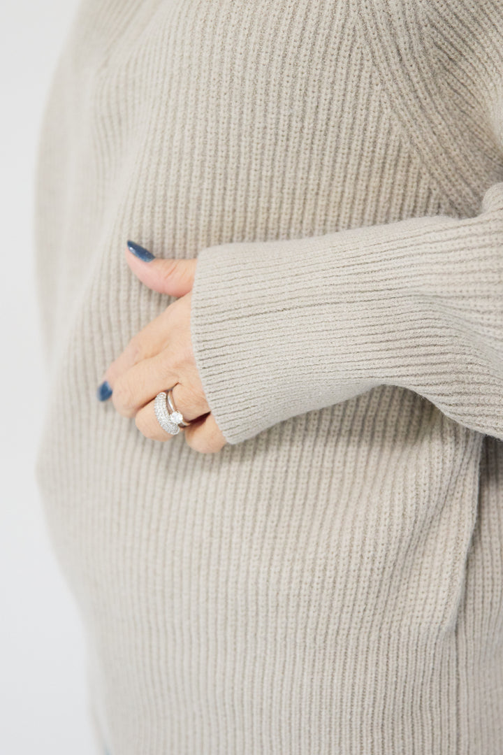 ビックカラーハーフジップニット