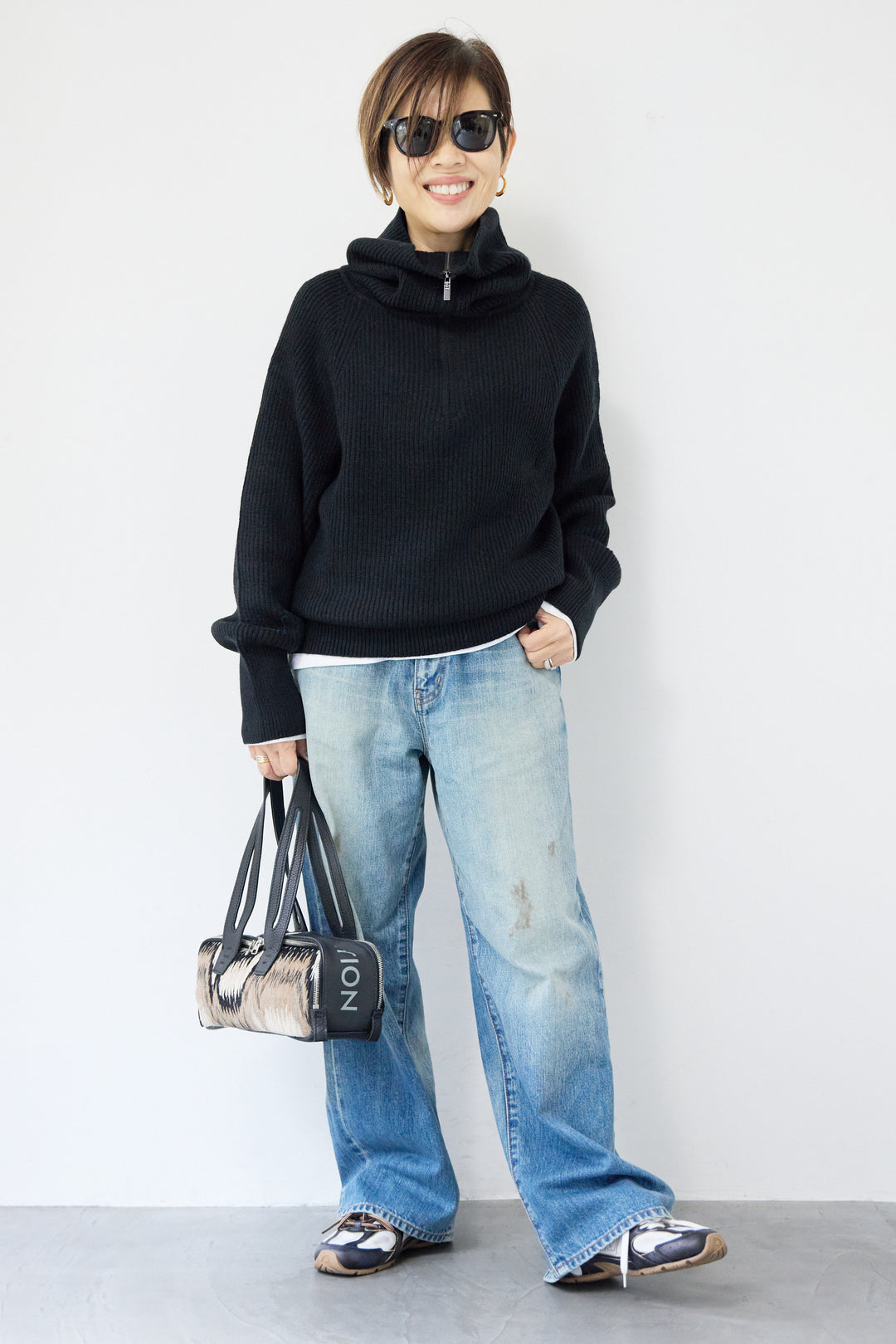 ビックカラーハーフジップニット