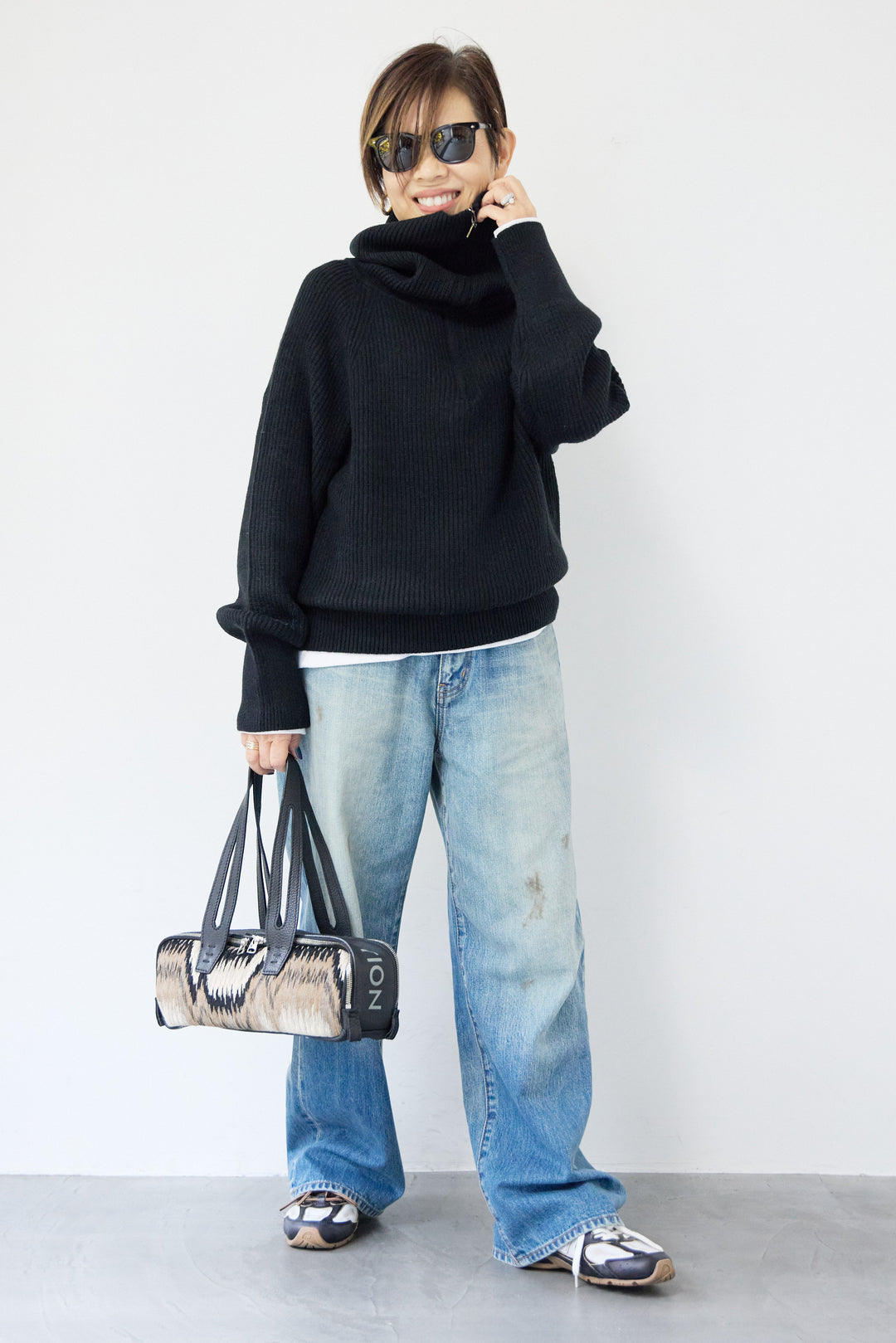 ビックカラーハーフジップニット