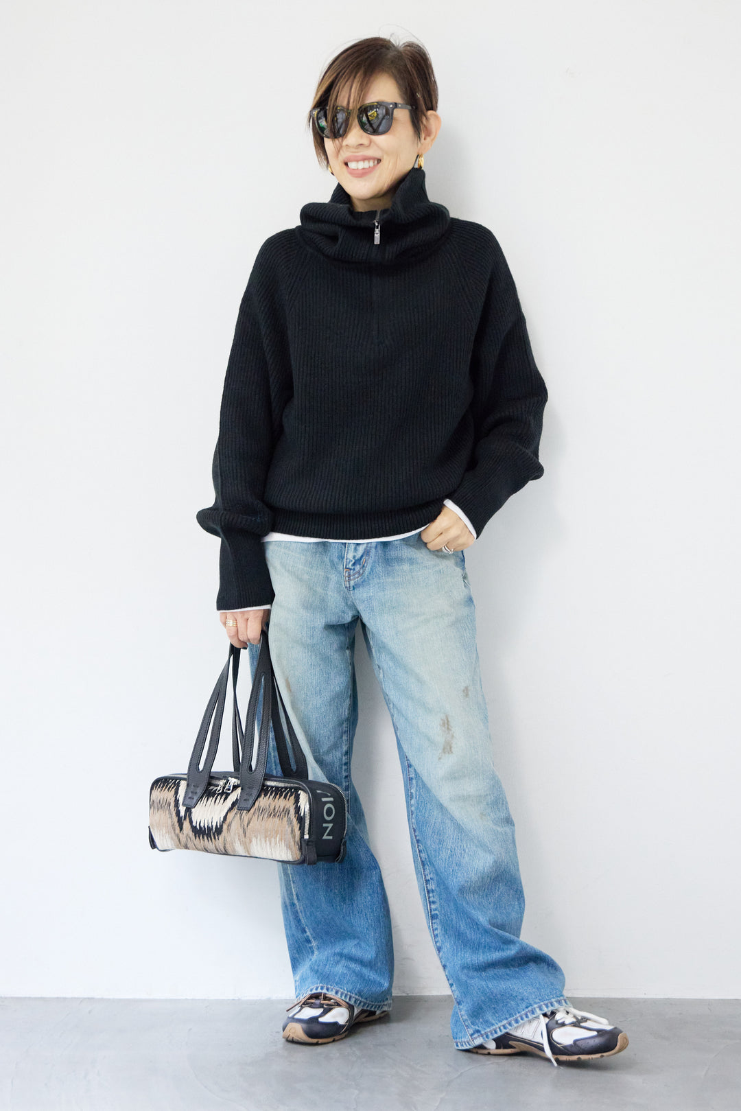 ビックカラーハーフジップニット