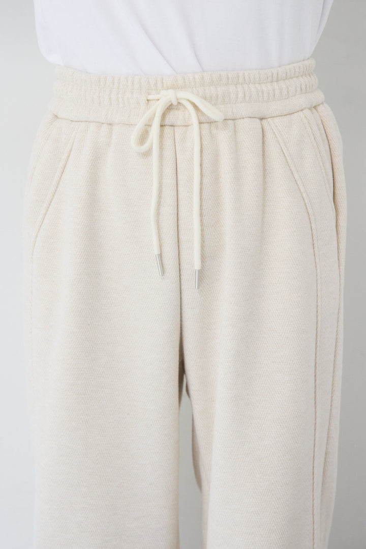 裏起毛ヘリンボーン柄リラックスパンツ